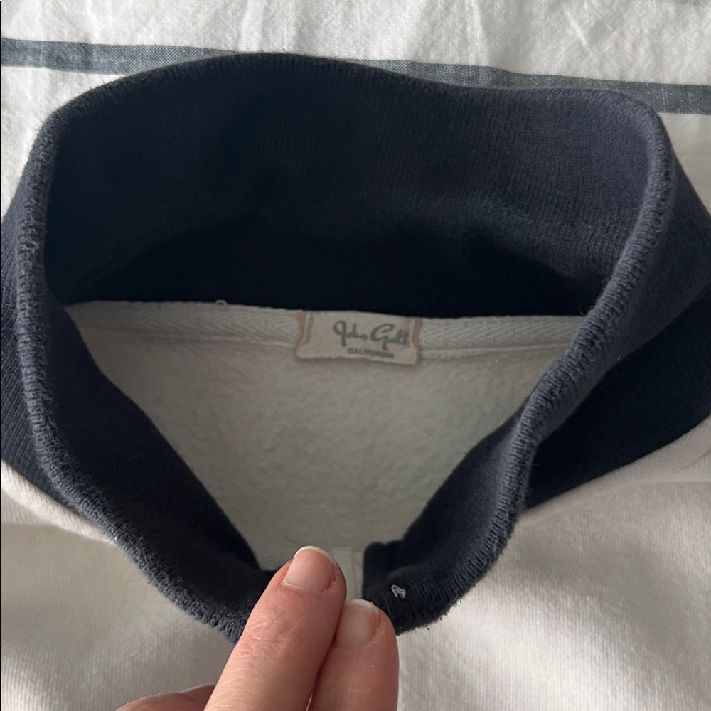 Brandy Melville off white and navy partial Zip-Up Sweatshirt - Picture 5 of 6